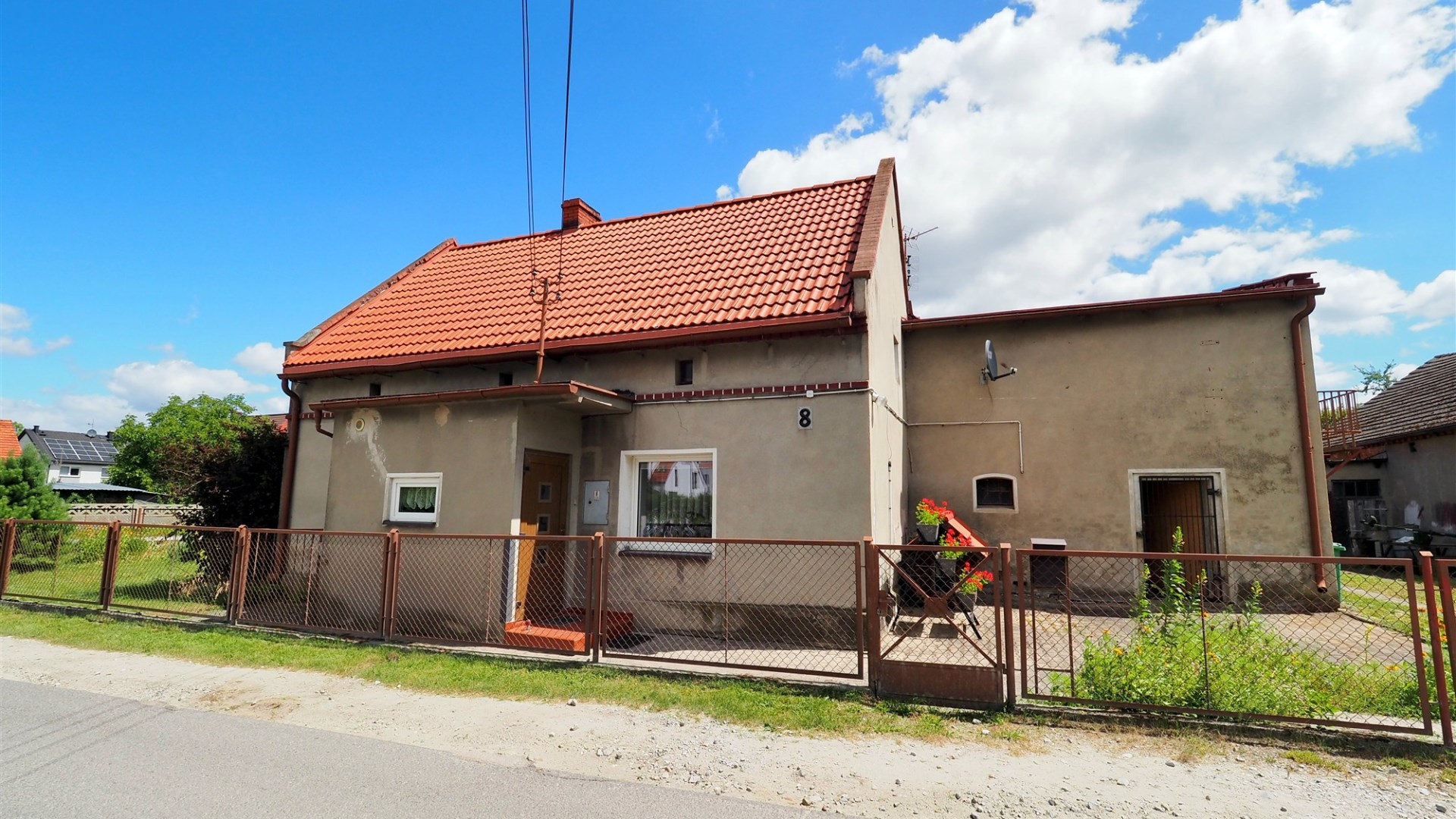 Dom na sprzedaż